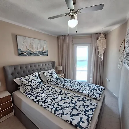 Americas Ocean Panorama Apartment